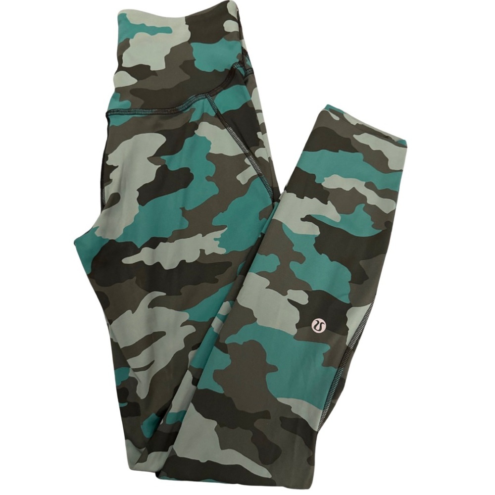 Lululemon Swift Speed High-Rise Tight 25"
Camo Tidewater Teal Size 2 - Picture 4 of 11